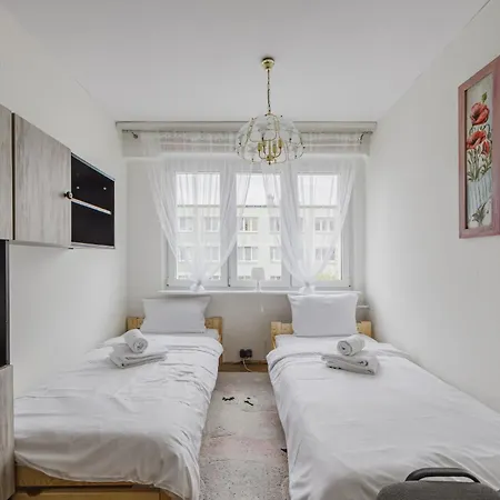 Osiedle Piastowskie Homey By Bookinghost *