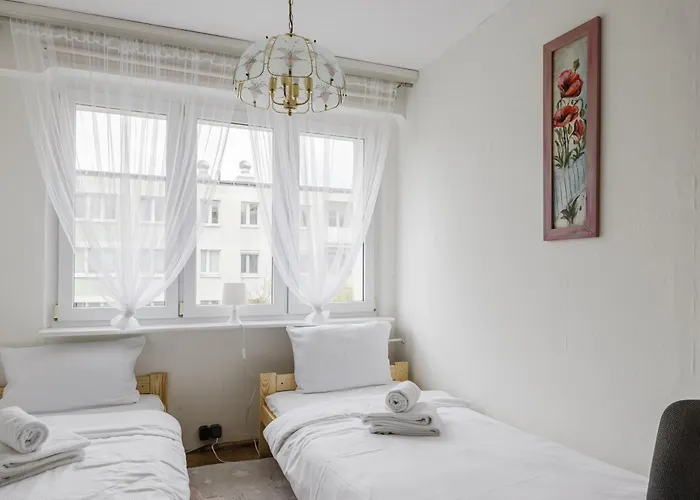 Osiedle Piastowskie Homey By Bookinghost Daire Poznan